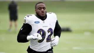 Madubuike Out for Week 1 as Ravens Slow Return from Neck Injury