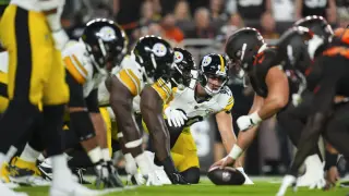 Week 8 NFL: SportsLine Model Doubts Chiefs, PFT Picks Lions and Rams
