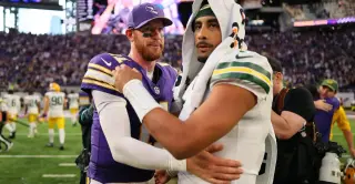 Vikings blitz strategy exposes Packers' fragile offensive line
