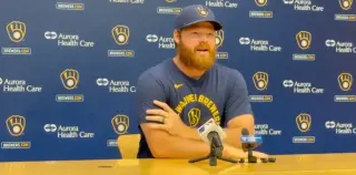Brewers’ Woodruff Heads to Season-Ending Shoulder Surgery