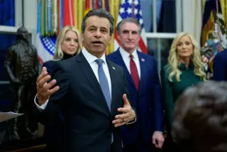 Trump weighs replacing FDA chief Makary amid agency tensions