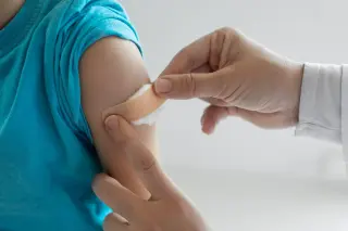 US HPV Vaccine Guidelines Face Legal and Medical Crossroads Over Single-Dose Debate