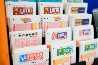 Illinois ticket wins $1.04B Powerball jackpot, eighth-largest in lottery history