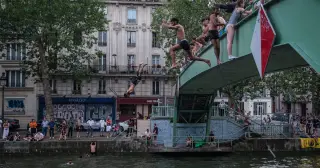 France records roughly 1,000 excess deaths from record heat wave