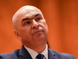 Romania's pro-EU coalition unravels as no-confidence ousts PM Bolojan