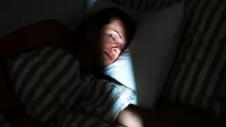 Dim Night Light Linked to Subtle Heart Changes, Large Study Finds