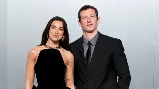 Dua Lipa and Callum Turner Wed in London Civil Ceremony