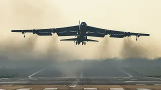 US Withdraws B-1 Bombers from UK Base After Terror Plot Uncovered