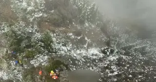 Rescuers Save Injured Hiker After 50-Foot Fall From Mount Si