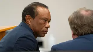Tiger Woods accepts reckless driving plea, faces five-year license suspension