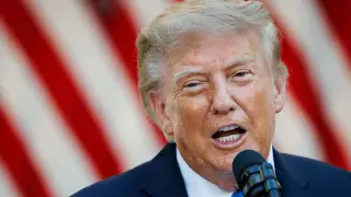 Trump signals U.S. would withhold backing in Falklands clash without Iran-war support
