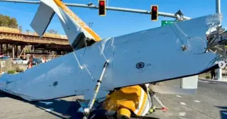 Cessna 177 crashes in San Jose traffic after pilot reports engine failure