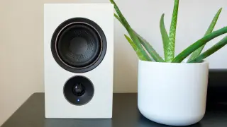 PSB iQ2 Blends Hi‑Fi Sound With Smart-Home Simplicity