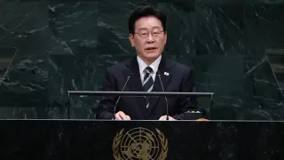 Seoul Demands Apology After Ukraine Publicly Discloses North Korean POW Transfer