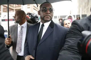 R. Kelly Seeks Trump’s Help to Shorten 30-Year Sentence