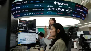Trump Rejects Iran Truce, Sending Brent Oil Above $107 and Bond Yields to 2007 Highs