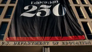 Senate Keeps Graduate Loan Caps in Place as July 1 Looms