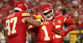 Worthy Leads Chiefs' Week 2 Snap Counts as Yardage Remains Tepid