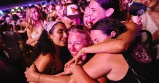 Sunlit All-Women Festival Daisy Chain Fields Raises $20 Million for Charity