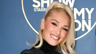 Gwen Stefani and Blake Shelton Celebrate Five-Year Anniversary With Glam Pink-Gown Date Night