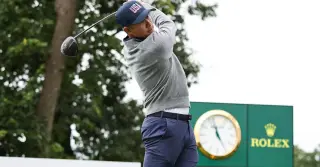 U.S. Team USA fights back at Medinah as Internationals hold 8.5-5.5 lead