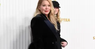 Christina Applegate’s MS Misdiagnosis Highlights Diagnostic Uncertainty