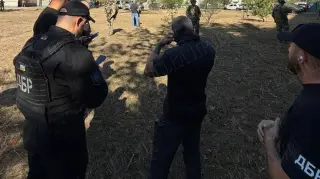 Kyiv standoff between SSU and Defence Intelligence leaves three DIU officers wounded
