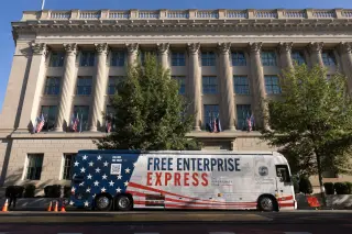 Chamber of Commerce launches 20-state tour to sell free enterprise in tight elections