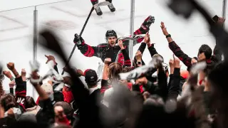 Stankoven’s 2 goals spark Hurricanes to 3-0 Game 1 win over Flyers