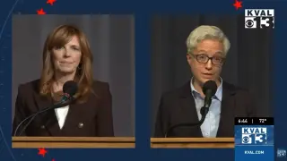 Oregon Governor Race Deadlocked as Kotek and Drazan Clash in Eugene Debate