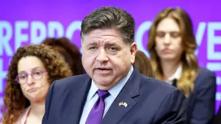 Federal Judge Strikes Down Illinois Immigrant Tuition Benefits