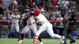 Seven-game suspensions for Soler and López after MLB brawl
