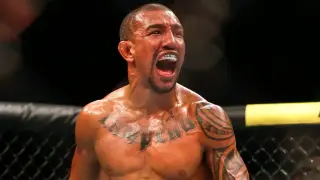 UFC Confirms Raoni Barcelos Stable After Fifth-Round Medical Emergency