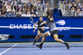 Shelton edges Alcaraz in record-breaking late-night U.S. Open showdown