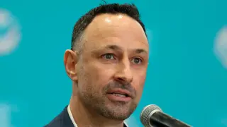Dolphins Signal Draft-Down Strategy to Build Depth in 2026