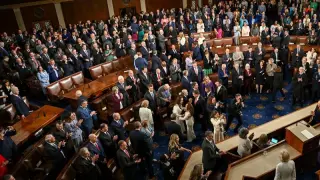 Democrats Lead by Eight in CNN Poll as Midterms Approach