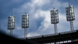 Rain Delays Reds-Pirates Game in Cincinnati