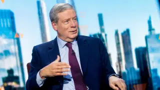 Bessent defends bond buyback amid Druckenmiller critique