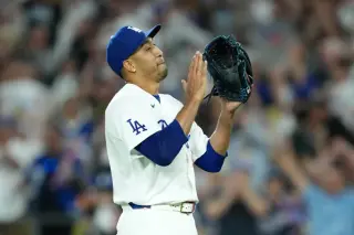 Dodgers reboot bullpen as Díaz hits IL again after rough return