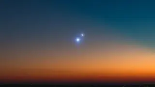 Celestial Kiss: Venus and Jupiter Align After Sunset Tonight