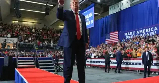 Trump’s Port Huron Rally Targets El-Sayed with Islamophobia Amidst Midterm Stakes