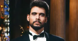 Soap Opera Actor Robert Kelker-Kelly Dies at 62 in Missouri