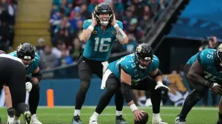 Week 8 Fantasy Football: Burrow Leads QBs, Coleman and White Top Waiver Wire