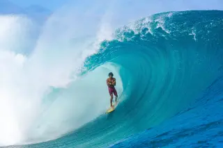 Teahupo'o Unveiled: Why Tahiti's Barrel Stuns the Surf World