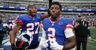 Banks' Final-Play Pick-Six Caps Giants' 36-24 Win Over Cardinals