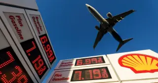 Diesel Surge Drives Inflation to 3.7% Ahead of Midterms