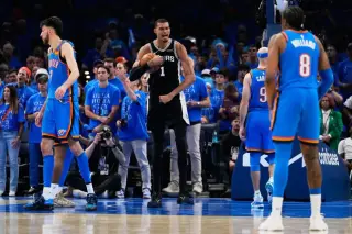 Wembanyama fuels Spurs in 2OT win to open West Finals