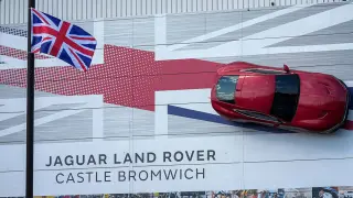 JLR to Cut Up to 4,000 Jobs in Major Cost-Saving Push