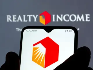 Realty Income Emerges as the Best 5%+ Yield Pick for September
