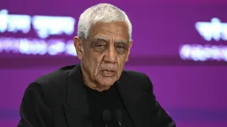 Khosla-led Seahawks Sale to Channel $9.6B to Charity